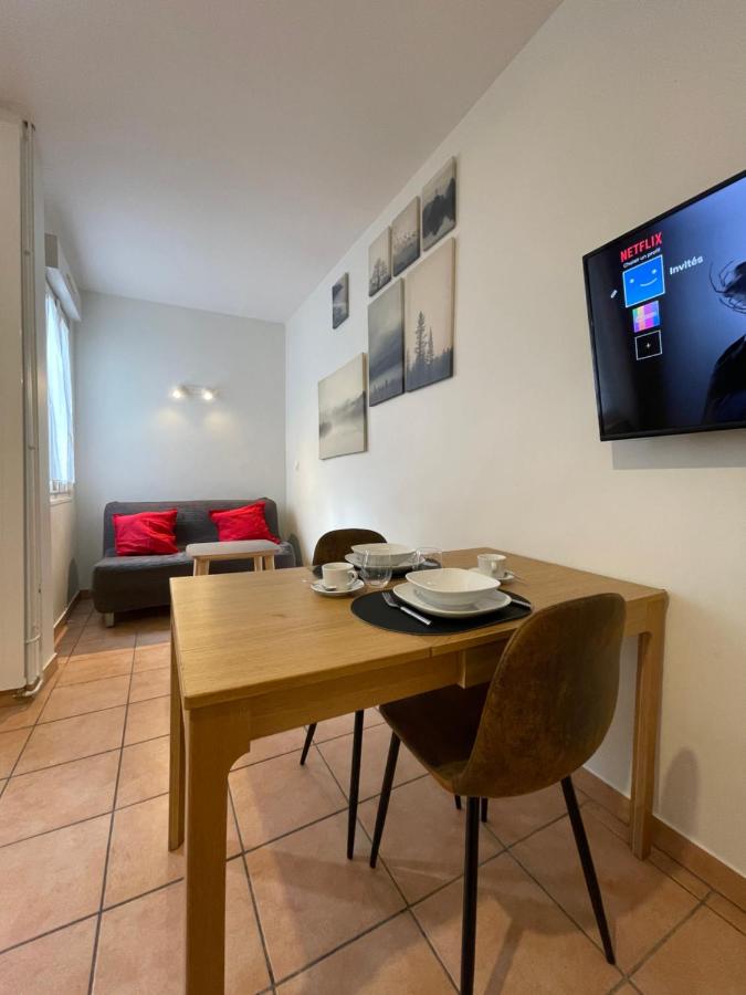 фото Appart'Village Le vieux Vichy centre T1,T2,T3 - Parking - Thermes