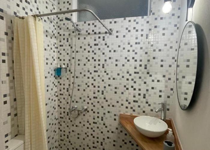 Muy Luminoso Departamento a estrenar !! A un paso de todo!!!
