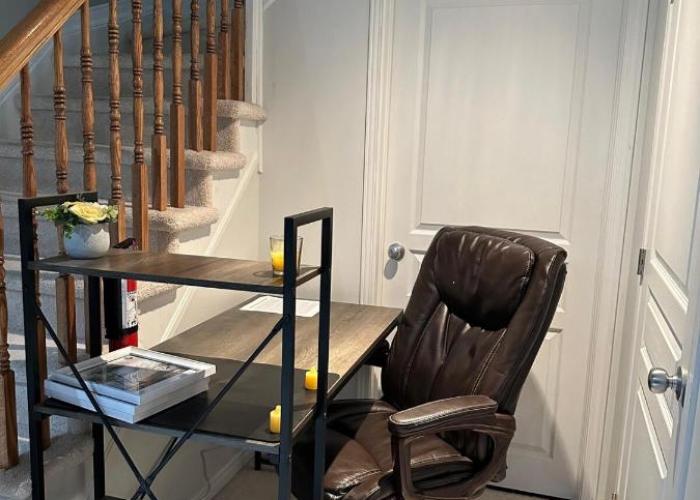 Luxury & Free Parking Bachelor