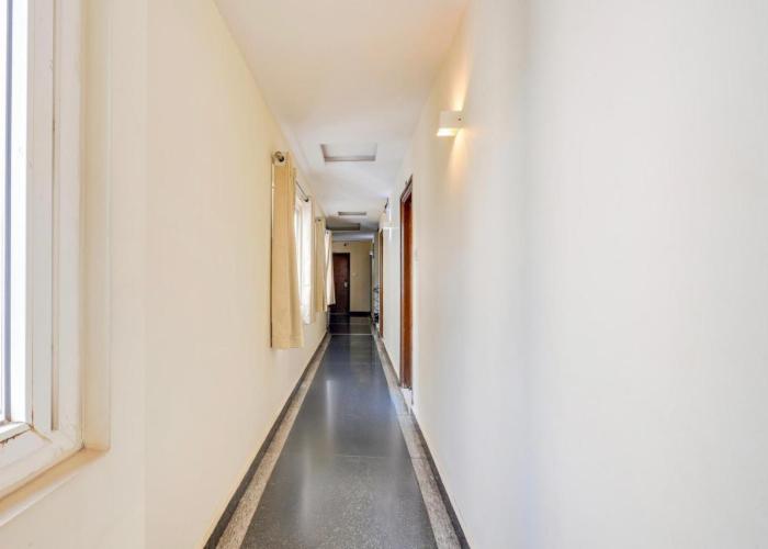 Super Townhouse Dwarka Nagar Near Ramatalkies