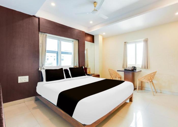 Super Townhouse Dwarka Nagar Near Ramatalkies
