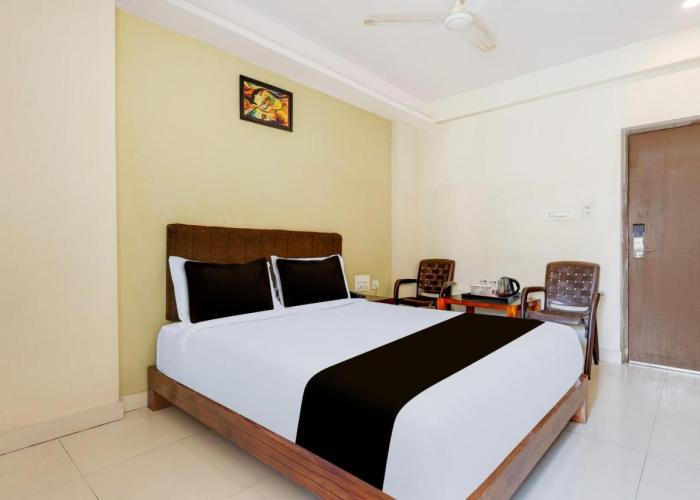 Super Townhouse Dwarka Nagar Near Ramatalkies