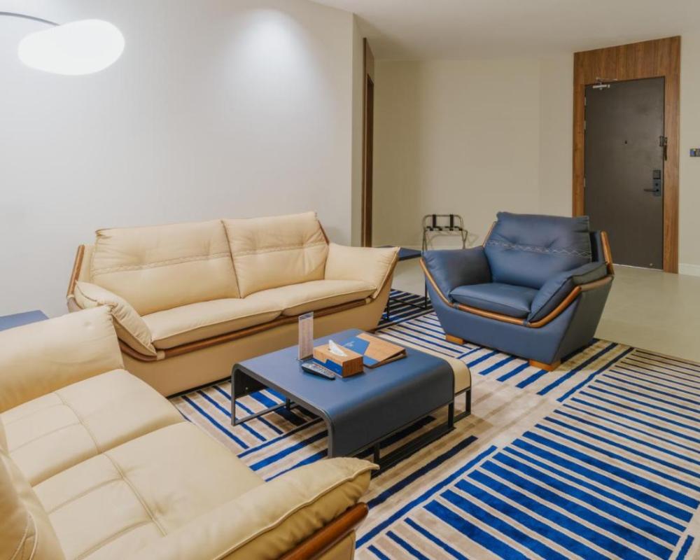 фото Modrest Hotel