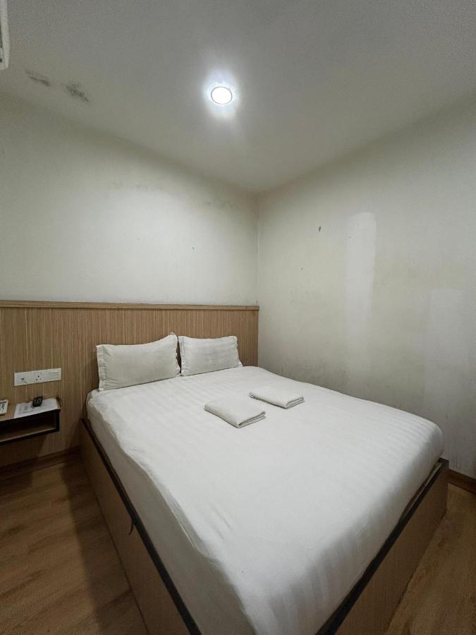 фото Mint Hotel