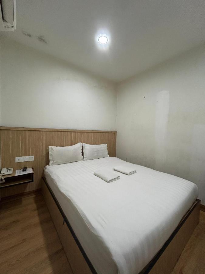 фото Mint Hotel