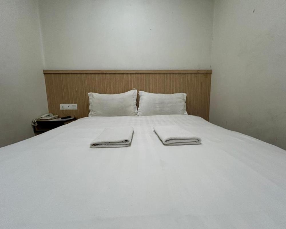 фото Mint Hotel