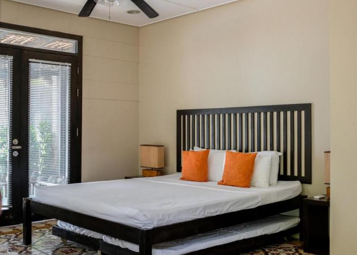 Coral Suites - casitas & apartment on private beach