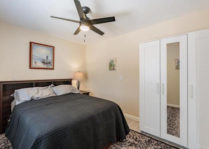 4-bedroom house in Gilbert - Remodeled Retreat