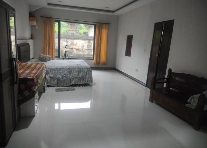 Men Sari Homestay