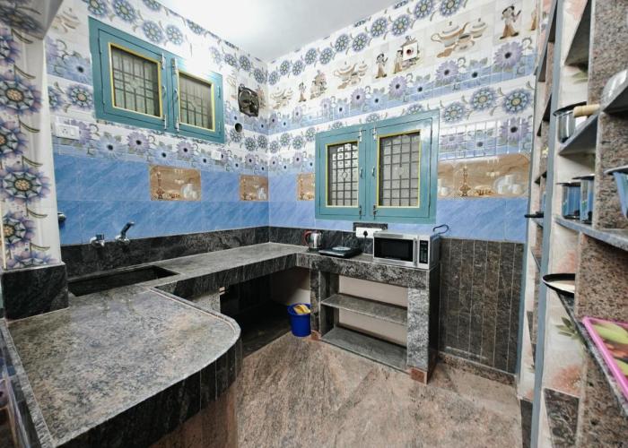 AC HOMESTAY NEAR CMC AND RAILWAY STATION 2BHK and 3 BHK