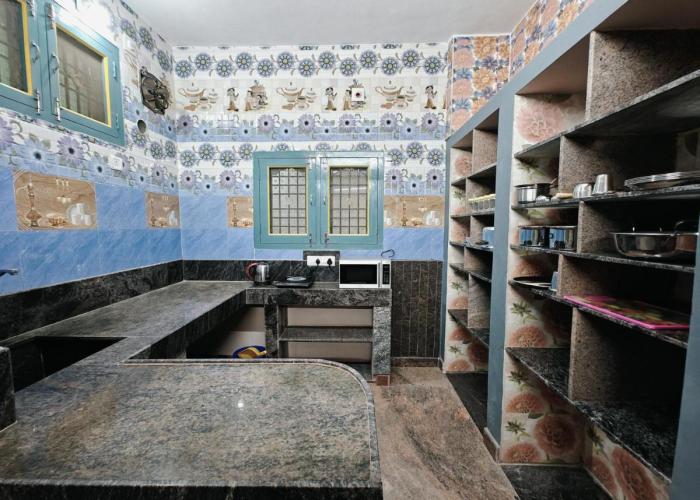 AC HOMESTAY NEAR CMC AND RAILWAY STATION 2BHK and 3 BHK