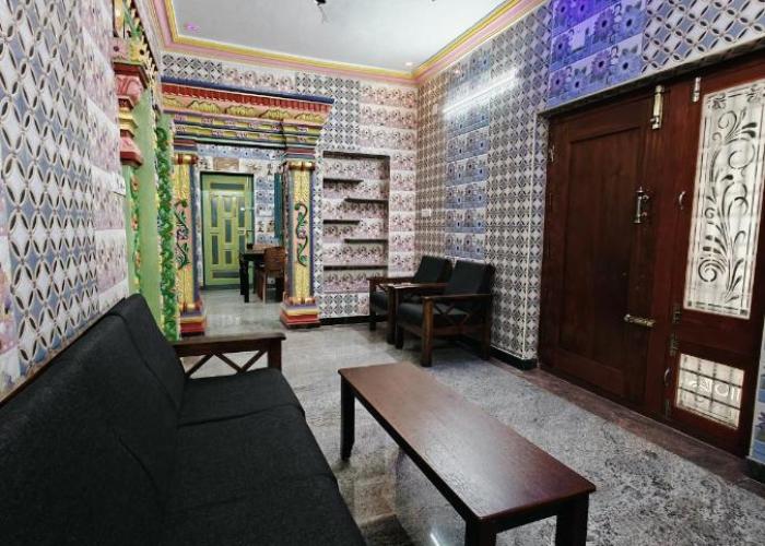AC HOMESTAY NEAR CMC AND RAILWAY STATION 2BHK and 3 BHK