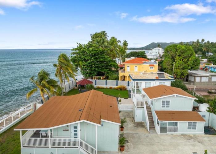 Danielas Beachfront Studio