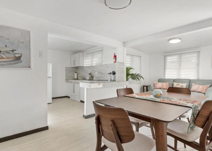 Danielas Beachfront Apartment
