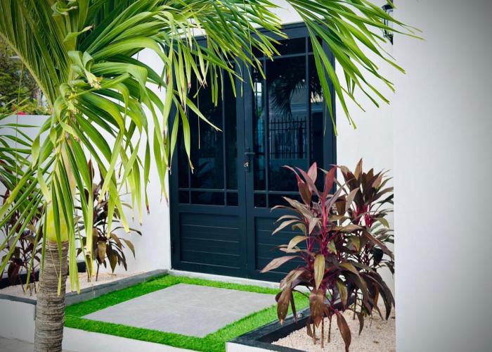 Eagle Stays Aruba-NEW Stunning One Bedroom Apartment Near Eagle Beach!