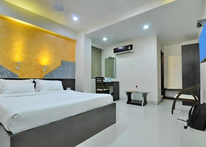 Savera A Business Luxury Hotel
