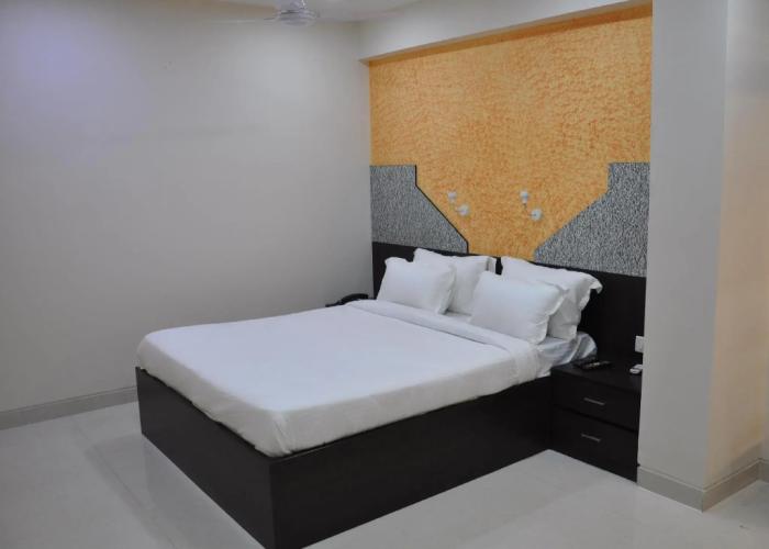 Savera A Business Luxury Hotel