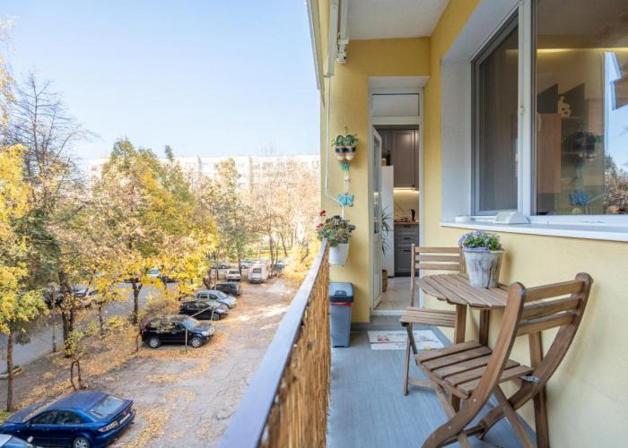 Lotus apartments with free parking