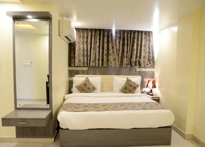Hotel Aalcajars Inn