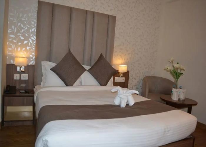 Krrish Clarks Inn