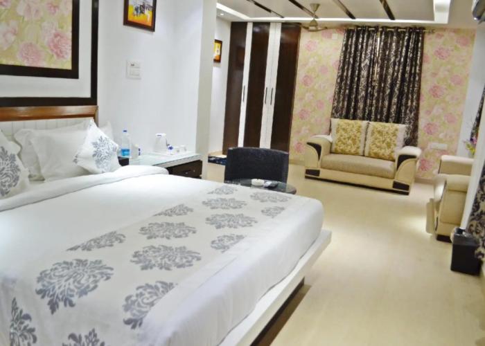 Hotel FrontLine Residency Patna