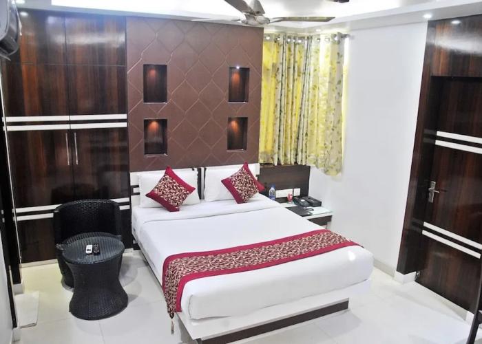 Hotel FrontLine Residency Patna