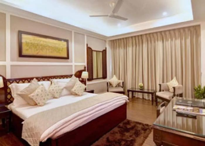 Hotel Chanakya