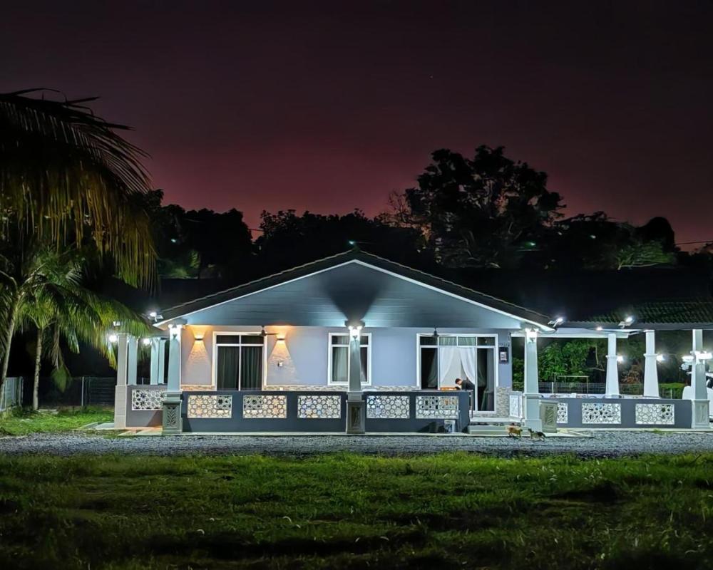 Homestay Villa D'Manggis