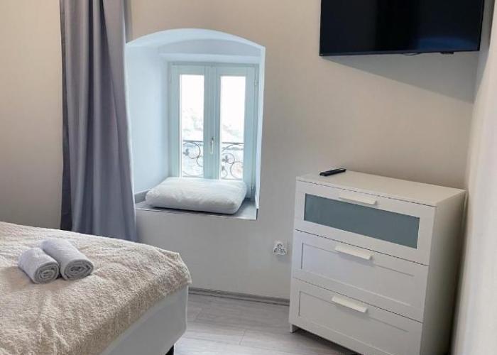 KLARA Living Apartment, old town house, SEA VIEW