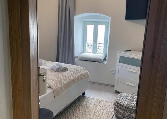 KLARA Living Apartment, old town house, SEA VIEW
