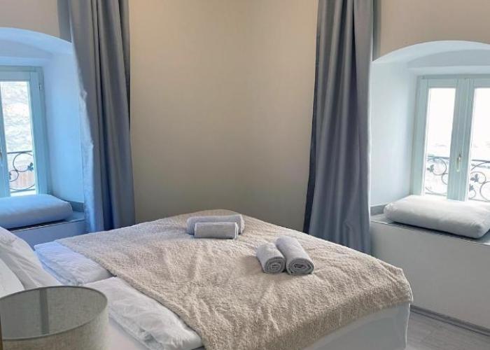KLARA Living Apartment, old town house, SEA VIEW