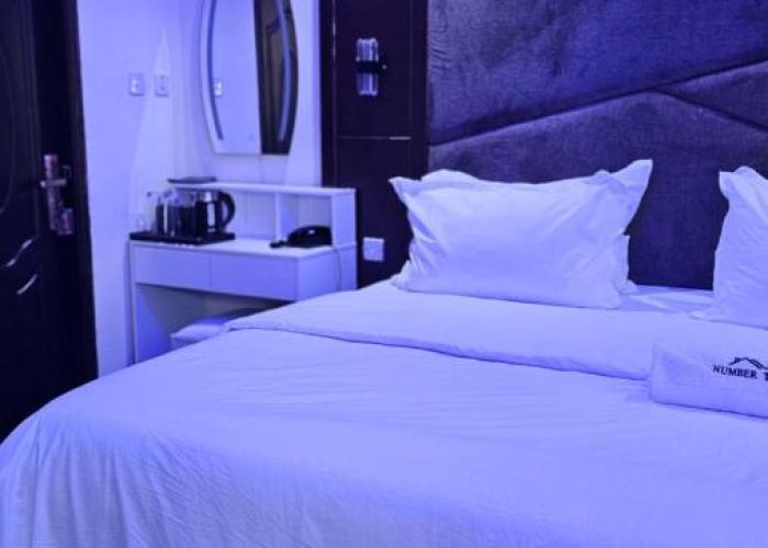 Number Ten by Scarborough - Luxury Serviced Apartments, Asaba