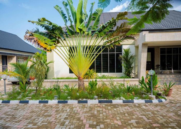 Number Ten by Scarborough - Luxury Serviced Apartments, Asaba