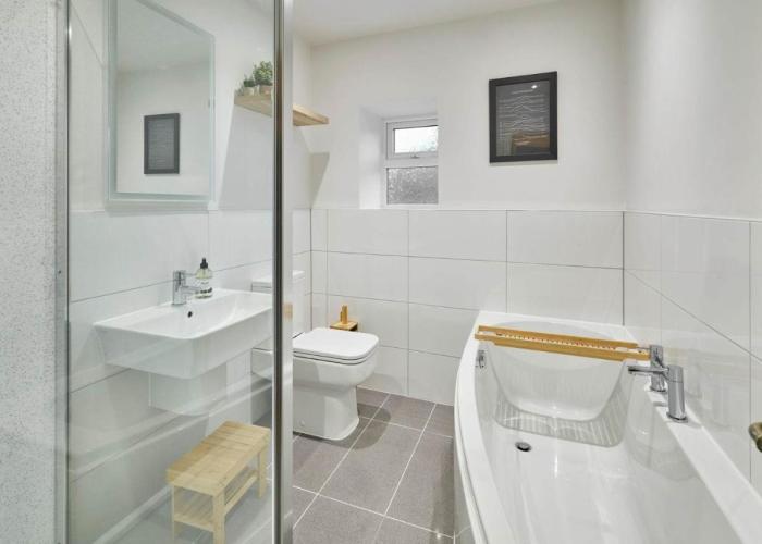 Host & Stay - Hovera Cottage