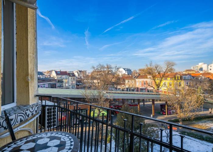 Charming 1BD Apartment Next to Women's Market by Flat Mаnager