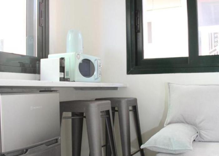 Pirgos Warm Studio for 3 by MPS