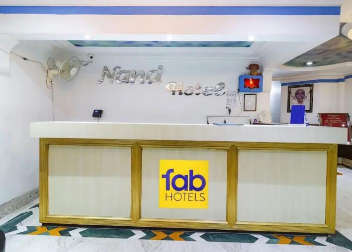 FabHotel Nand