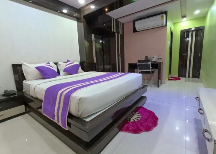 Hotel Sweta Villa & Banquet Hall