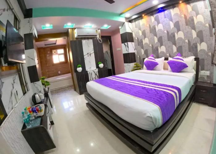Hotel Sweta Villa & Banquet Hall