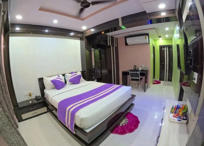 Hotel Sweta Villa & Banquet Hall