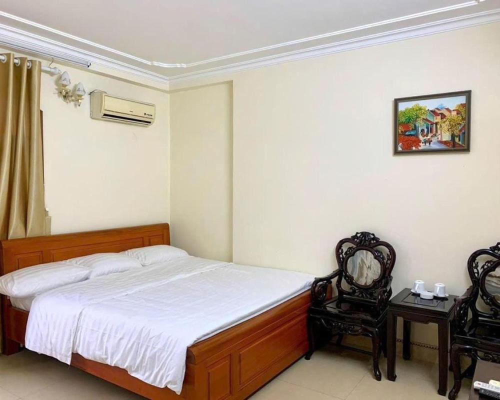 Khách sạn Hoàng Vũ