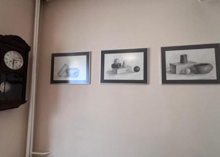 Stylish 2 BR apart in top center