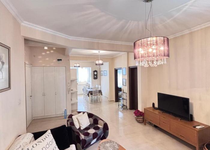 Stylish 2 BR apart in top center