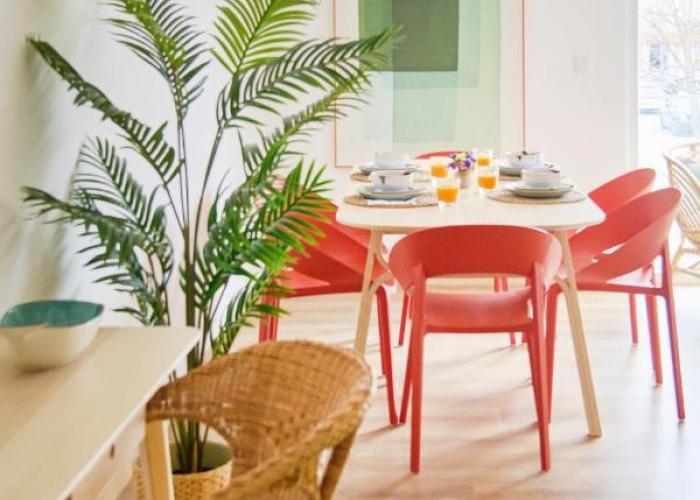 Beachside Modern Flat with AC, By TimeCooler