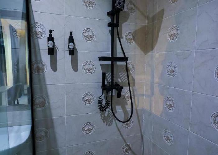Ringruby Hotel, Oduduwa Way