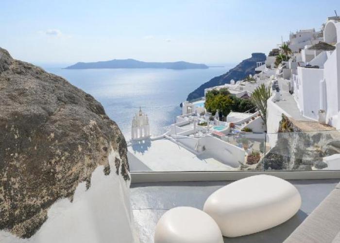 Hommage Suites with Caldera View Hot tub