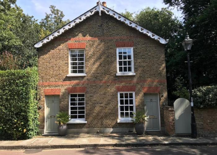 Charming Cottage with Roof Terrace