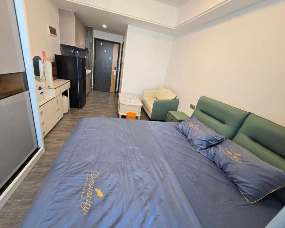 Condo tel at star bay