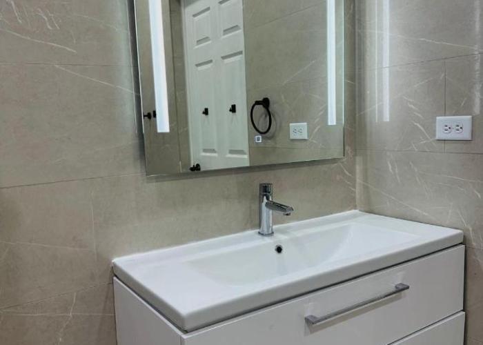Eagle Stays Aruba-NEW Luxurious One Bedroom Apartment Near Eagle Beach!
