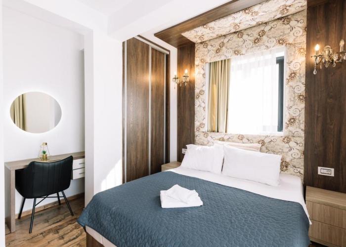 Hotel Platinum Lux